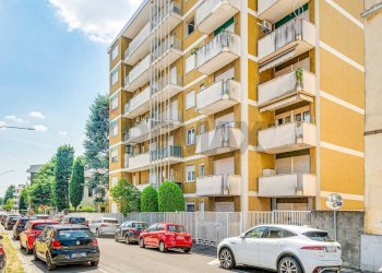 Edificio all\'aperto - Quadrilocale Viale Diaz
 
36, Busto Arsizio - foto 29