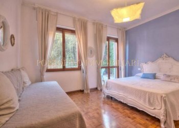 Camera da letto - Appartamento via Don Giovanni Minzoni, 5, Rapallo - foto 39