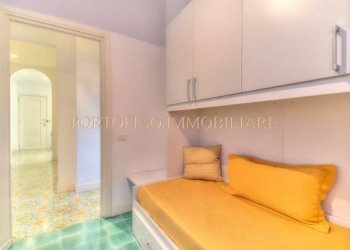 Camera da letto - Appartamento via Don Giovanni Minzoni, 5, Rapallo - foto 43