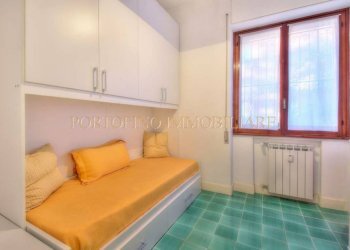 Camera da letto - Appartamento via Don Giovanni Minzoni, 5, Rapallo - foto 44