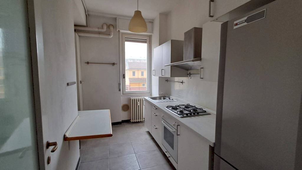 Facciata - Office via Vespri Siciliani, Milano (neighborhood Giambellino) - photo 2