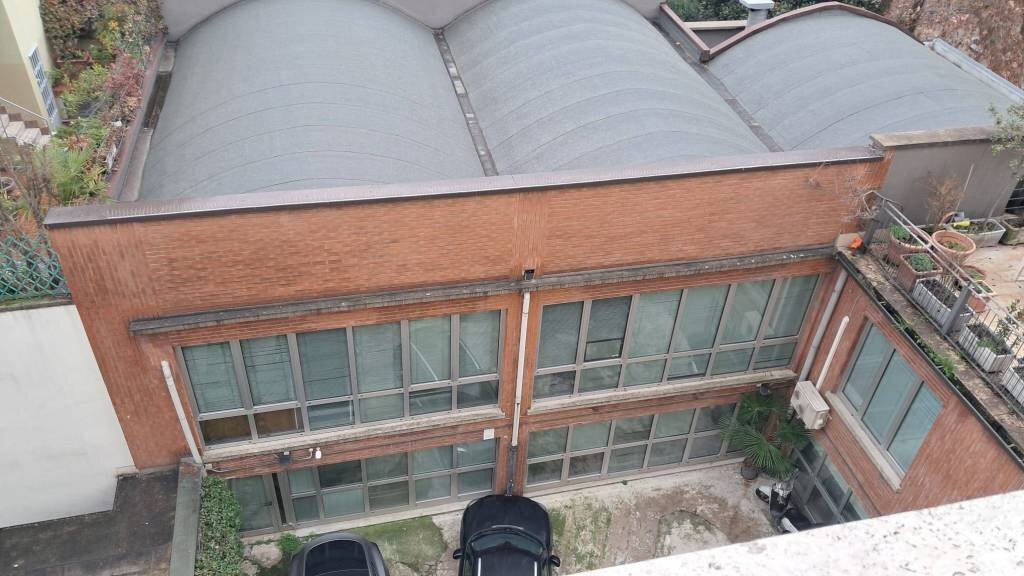 Facciata - Office via Vespri Siciliani, Milano (neighborhood Giambellino) - photo 1