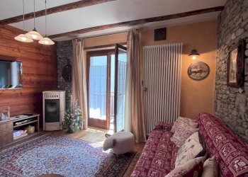 Salone - Appartamento Frazione Jouvenceaux, 18, Sauze d'Oulx - foto 1