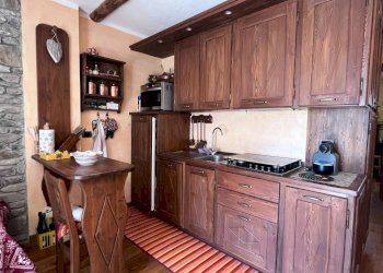 Cucina - Appartamento Frazione Jouvenceaux, 18, Sauze d'Oulx - foto 11