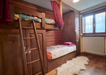 Camera da letto - Appartamento Frazione Jouvenceaux, 18, Sauze d'Oulx - foto 29