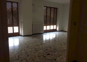 Camera da letto - Quadrilocale via Aspromonte, 13, Alessandria - foto 5