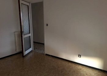 Camera da letto - Quadrilocale via Aspromonte, 13, Alessandria - foto 10