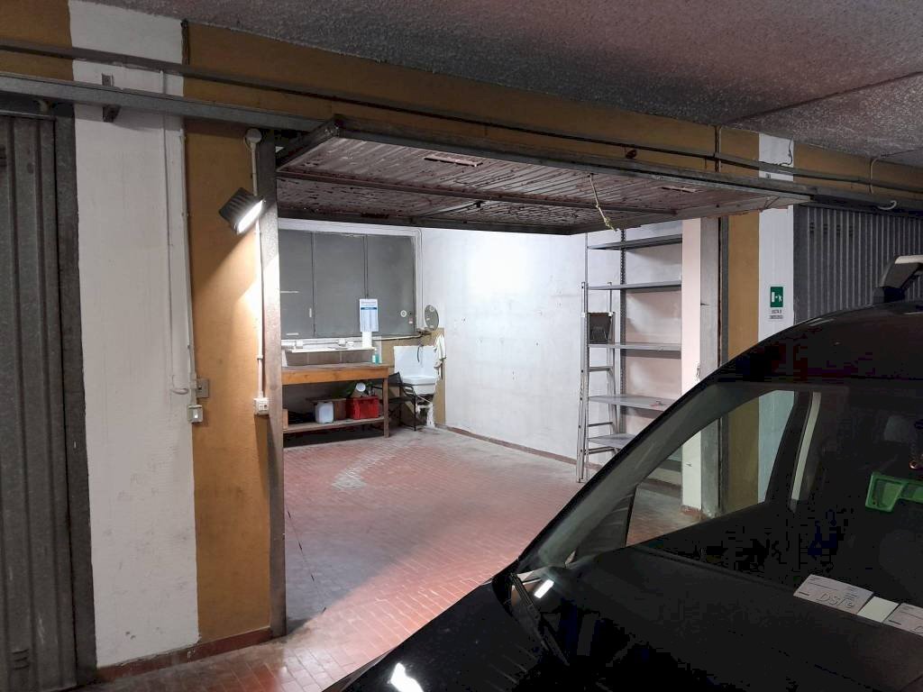 Interno non residenziale - Box corso Giuseppe Garibaldi, Ozzano dell'Emilia - photo 1