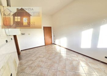 Stanza non arredata - Appartamento via 13 Martiri, Campi Bisenzio - foto 5