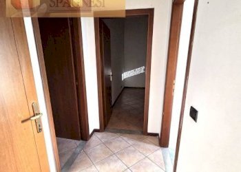 Corridoio - Appartamento via Tredici Martiri, Campi Bisenzio - foto 7