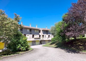 Foto 1 - Villa a Schiera via GORIZIA
 
52, Laveno-Mombello - foto 1