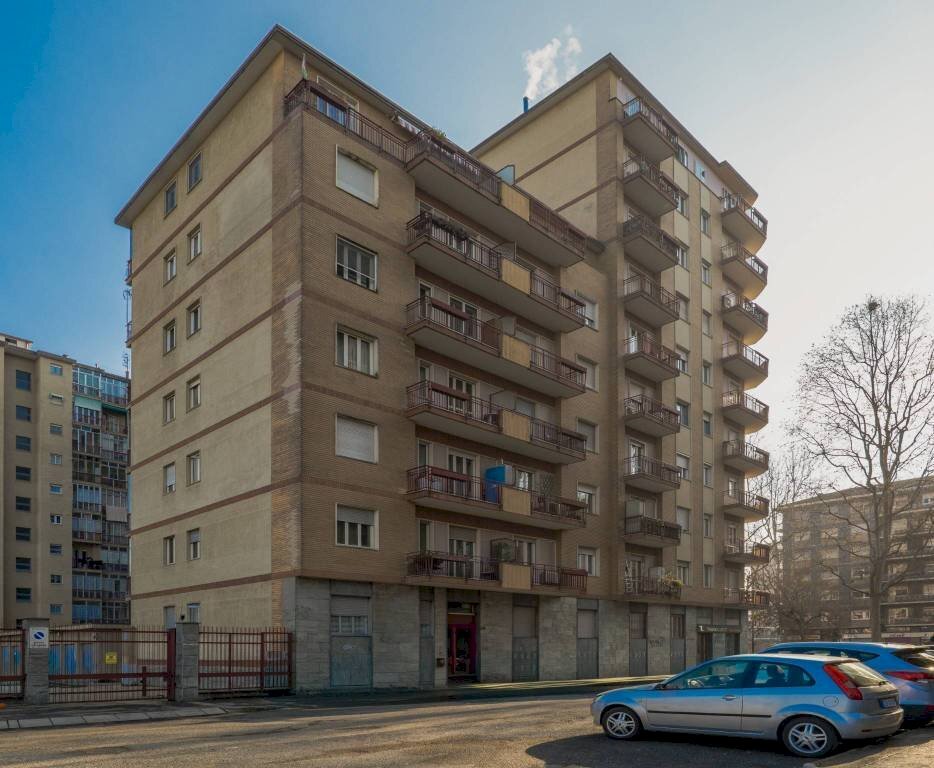 Facciata - Quadrilocale corso Traiano, 69, Torino (zona Lingotto) - foto 1
