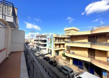 Balcone - Casa indipendente Via Papa Giovanni Paolo II
 
17, Villabate - foto 1