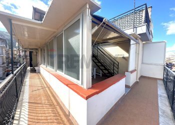 Balcone - Casa indipendente Via Papa Giovanni Paolo II
 
17, Villabate - foto 15