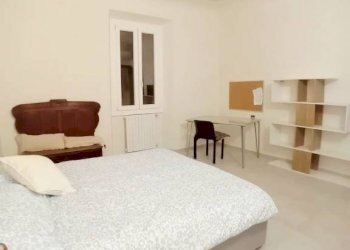 Camera da letto - Bilocale via Giovanni Fabbroni, Firenze (zona Santa Maria Novella) - foto 4