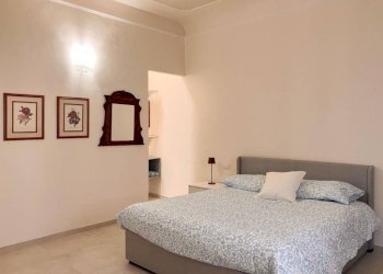 Camera da letto - Bilocale via Giovanni Fabbroni, Firenze (zona Santa Maria Novella) - foto 18