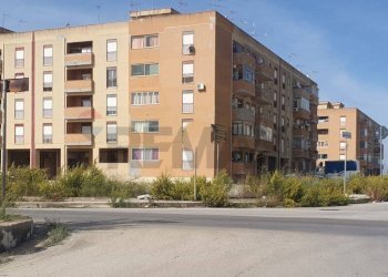 Edificio all\'aperto - Appartamento via pietro nenni
 
5, Scicli - foto 3