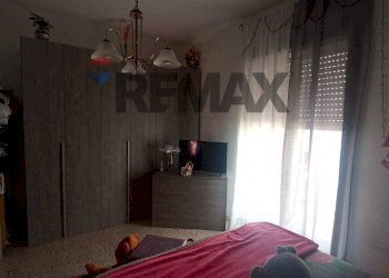 Camera / camera da letto - Appartamento via pietro nenni
 
5, Scicli - foto 32