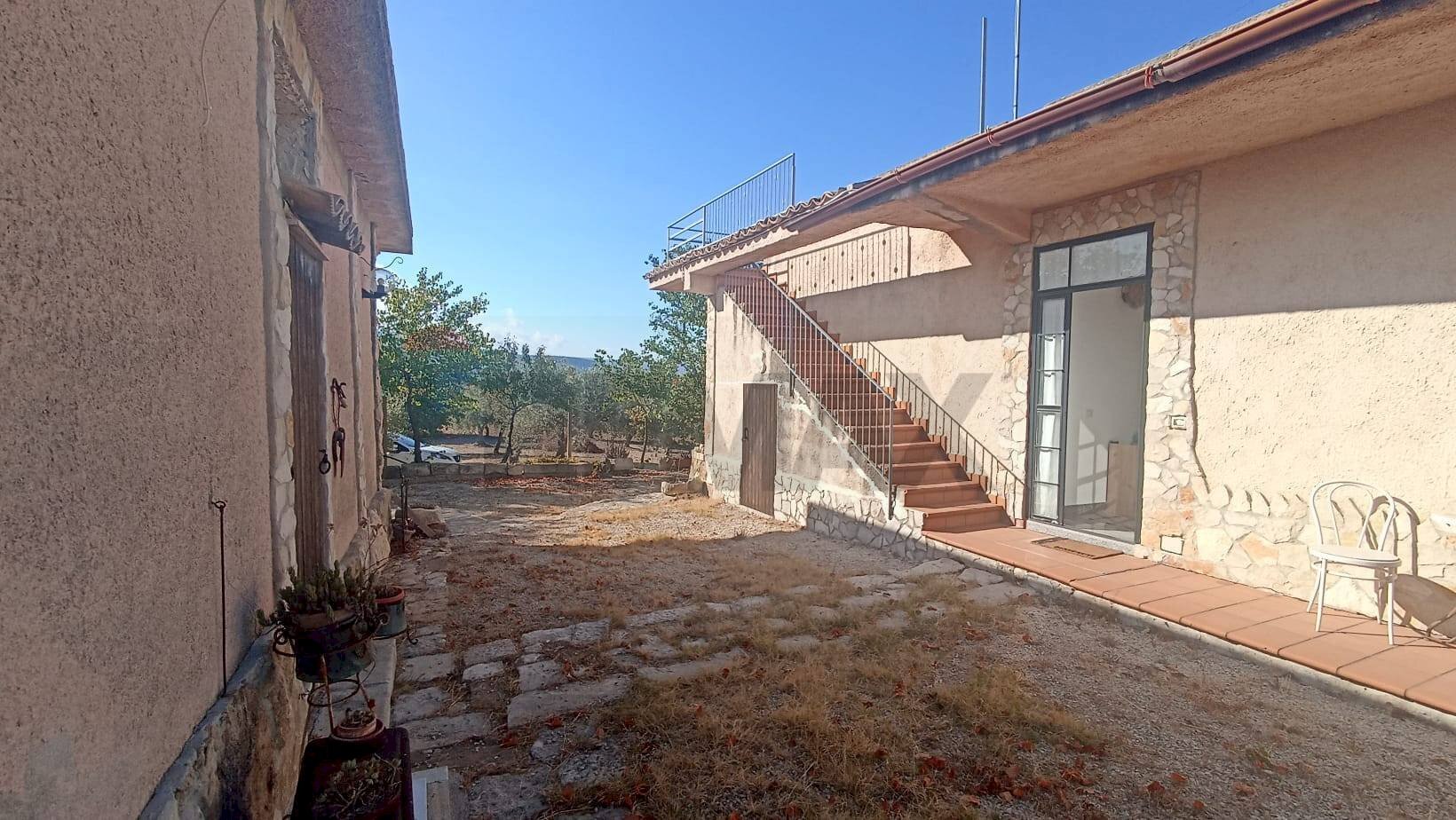 Terrazza - Rustico contrada  morana
 
snc, Chiaramonte Gulfi - foto 1