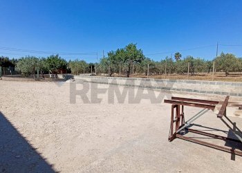 Terrazza - Locale Commerciale piano dell'acqua
 
snc, Chiaramonte Gulfi - foto 9