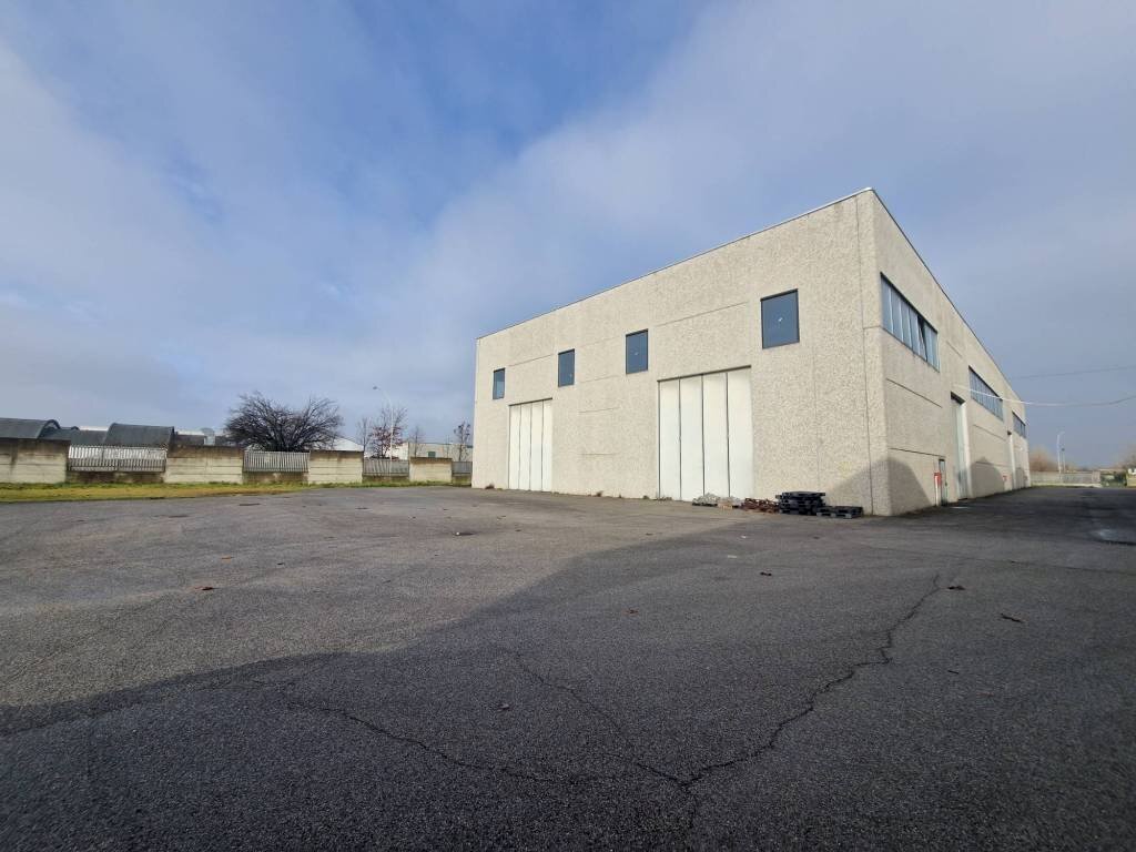 Facciata - Shed via Giovanni Verga, Lainate - photo 2