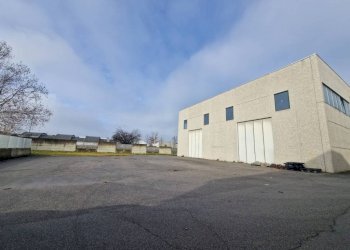 Facciata - Shed via Giovanni Verga, Lainate - photo 24