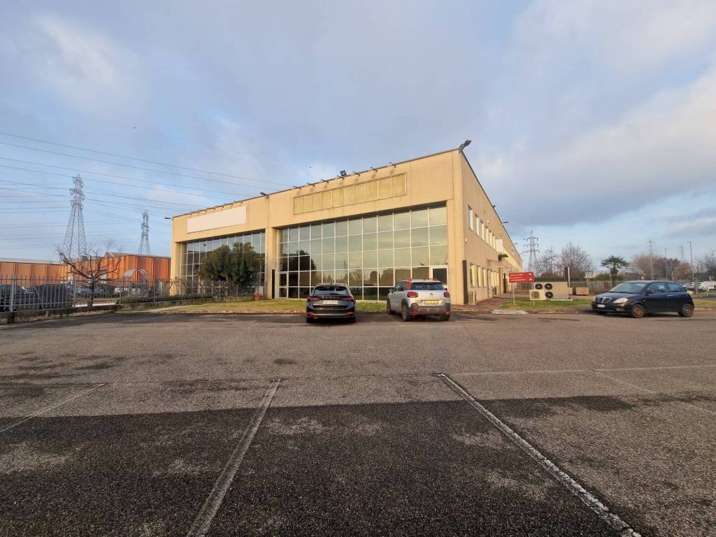 Facciata - Capannone via Monte Grappa, 80/4, Arese - foto 1