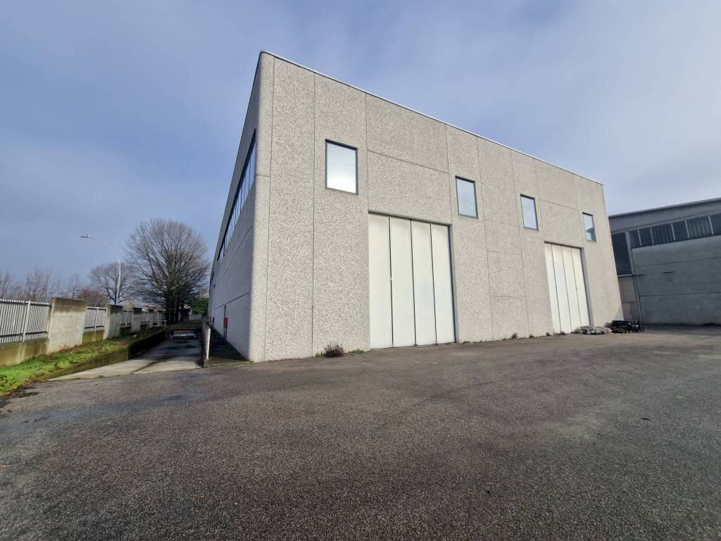 Facciata - Shed via Giovanni Verga, Lainate - photo 2