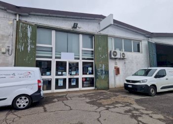 Facciata - Capannone via Thomas Alva Edison, Settimo Milanese - foto 12