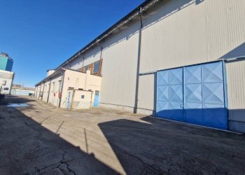 Facciata - Capannone via Triboniano, Milano (zona Musocco) - foto 5