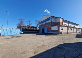 Facciata - Capannone via Triboniano, Milano (zona Musocco) - foto 22