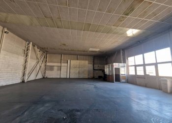 Interno non residenziale - Capannone via Barnaba Oriani, Milano - foto 16