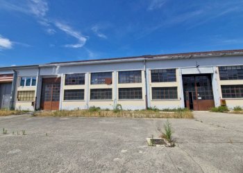 Facciata - Capannone via Barnaba Oriani, Milano - foto 21