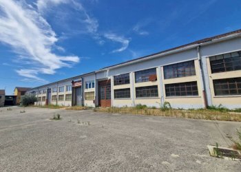 Facciata - Capannone via Barnaba Oriani, Milano - foto 22