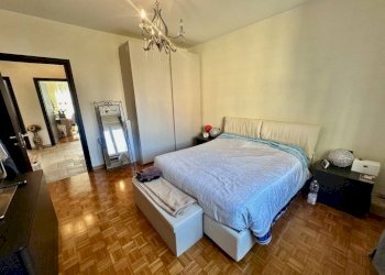 Camera da letto - Appartamento via Piemonte, 23, Biella - foto 27