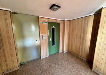 Interno palazzo - Appartamento via Piemonte, 23, Biella - foto 5