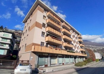 Facciata - Bilocale via Lusardi, 15, Sondrio - foto 1