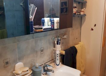 bagno di servizio - Appartamento via Della Repubblica, 11, San Giuliano Milanese - foto 48