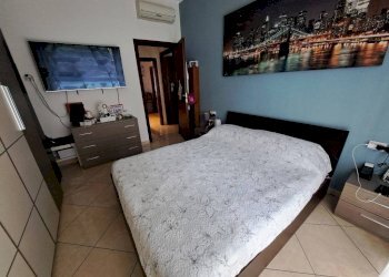 Camera da letto - Three-room apartment via Valsassina, Milano - photo 25