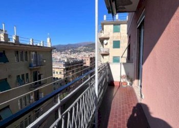 Trilocale via Lodovico Calda, 31, Genova (zona Sestri Ponente) - foto 4