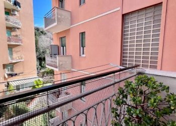 Balcone - Trilocale via Lodovico Calda, 31, Genova (zona Sestri Ponente) - foto 6