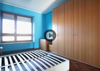 Camera da letto - Bilocale corso Regina Margherita, 7, Torino (zona Vanchiglia) - foto 10