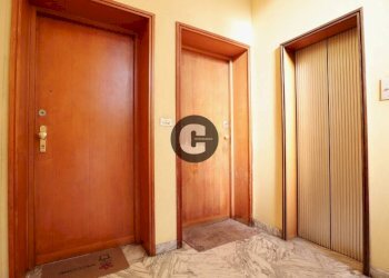 Interno palazzo - Bilocale corso Regina Margherita, 7, Torino (zona Vanchiglia) - foto 17