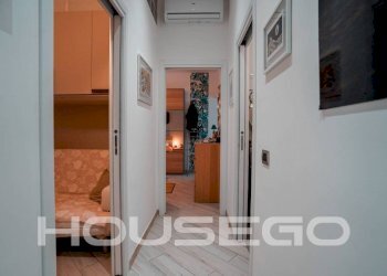 Corridoio - Trilocale via Francesco Sivori, 8, Genova (zona Castelletto) - foto 17