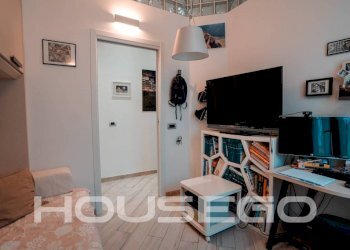 Salone - Trilocale via Francesco Sivori, 8, Genova (zona Castelletto) - foto 31