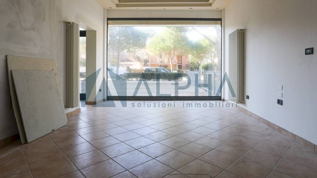 Interno non residenziale - Shop viale 2 Giugno, Cervia - photo 3