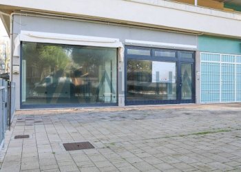 Zona - Shop viale 2 Giugno, Cervia - photo 20