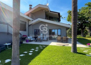 Foto 3 - Villa via Pirandello
 
14, San Gregorio di Catania - foto 3