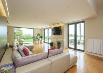 Foto 13 - Villa via Pirandello
 
14, San Gregorio di Catania - foto 13