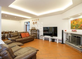 Foto 45 - Villa via Pirandello
 
14, San Gregorio di Catania - foto 45